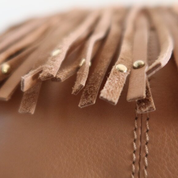 American Leather Co. Fringe Lilly Ziptop Hobo Bag Nutmeg NEW - Picture 3 of 6